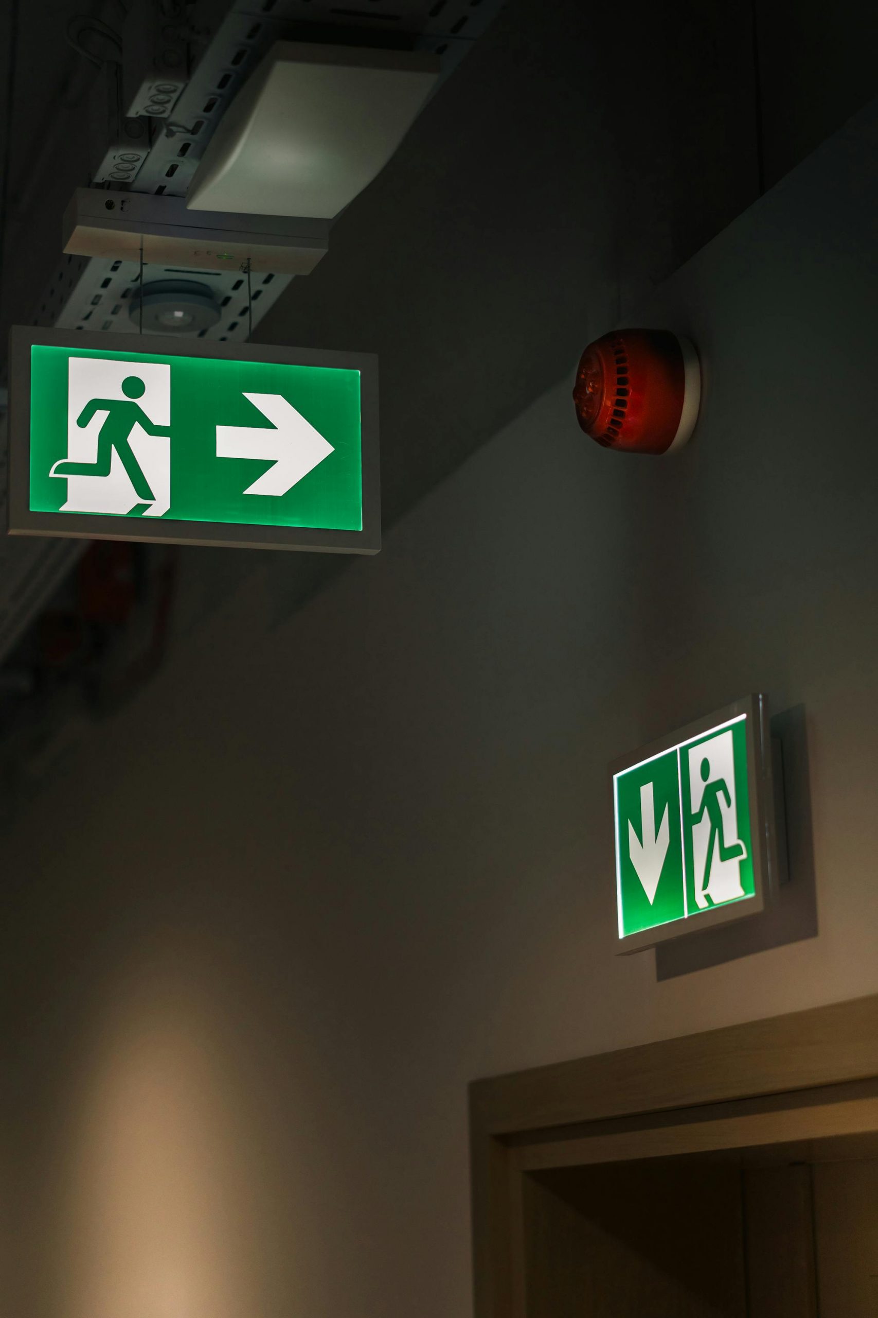 Emergency lighting and exit signs powered by ATENCO LT1E UPS