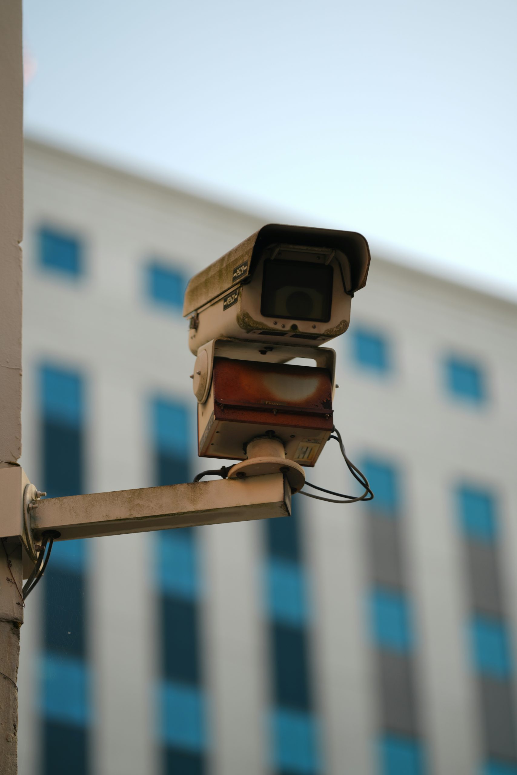 CCTV and IP camera surveillance on ATENCO LT1E UPS